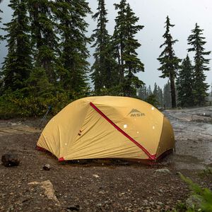 MSR - Hubba Hubba 3-Person Backpacking Tent V7